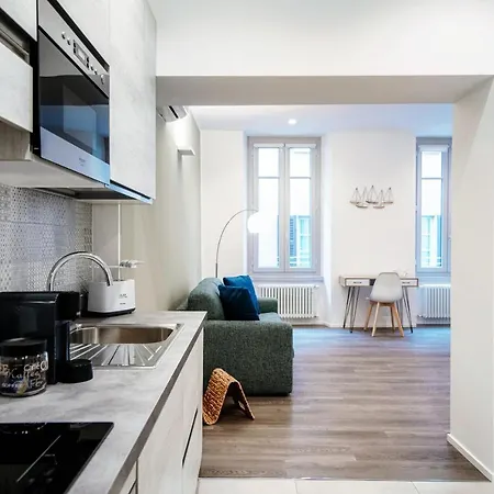 דירה Diaz 67 Life's Loft - The House Of Travelers