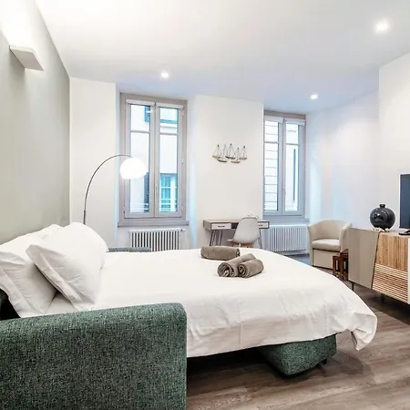 Diaz 67 Life's Loft - The House Of Travelers קומו