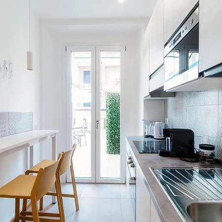 דירה Diaz 67 Life's Loft - The House Of Travelers
