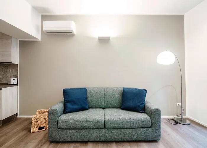 Diaz 67 Life's Loft - The House Of Travelers 코모